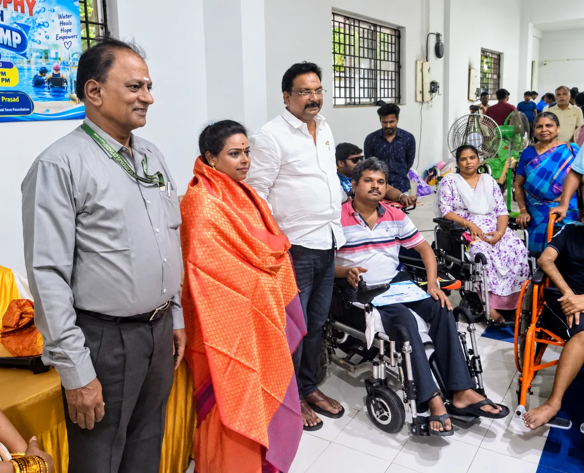 Chief guests and members at the TNMDA hydrotherapy camp